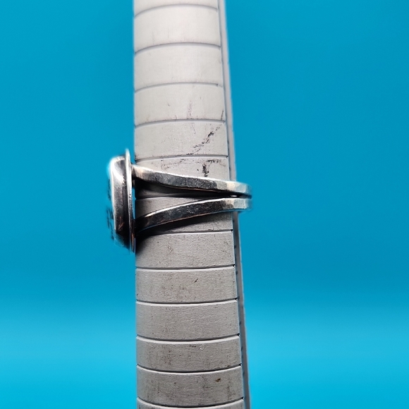 Kingman Nugget Turquoise Sterling Silver Ring - Picture 3 of 5